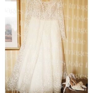 Elegant Lace Wedding Dress